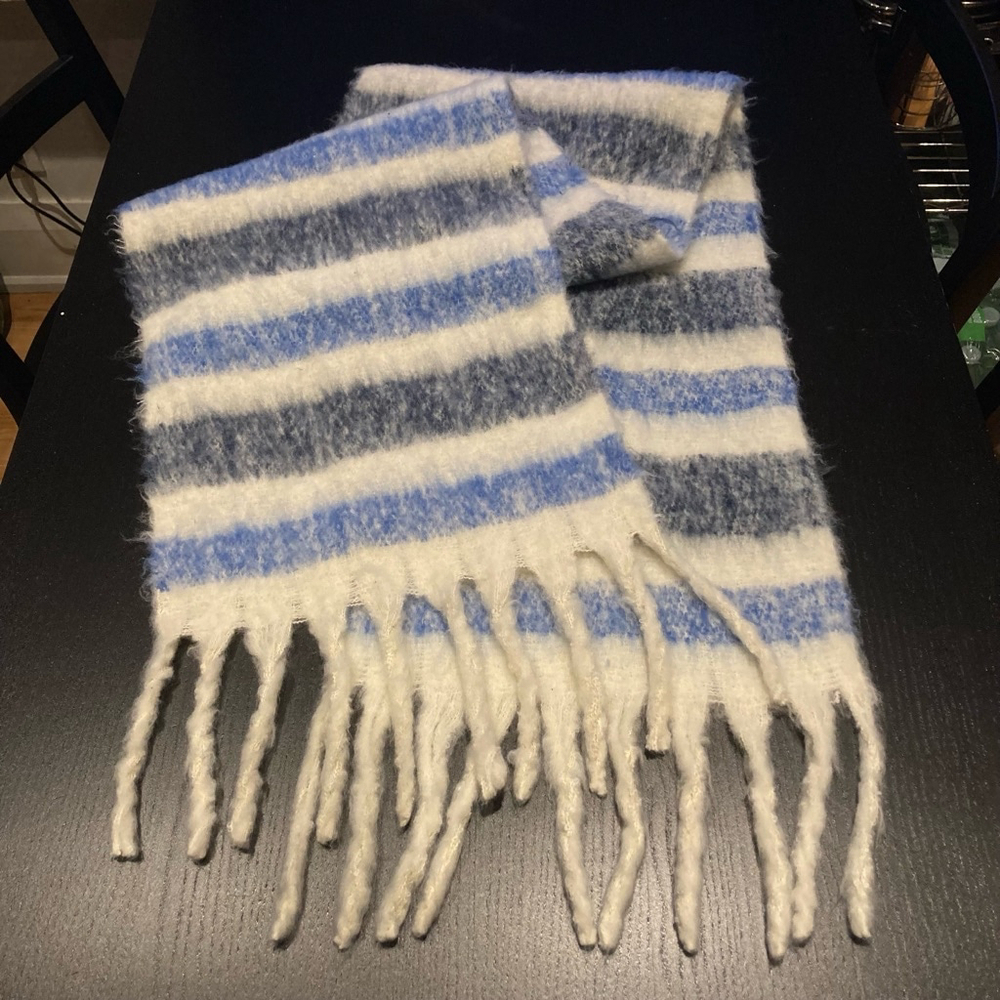 mySTYLE Scarf, One Size, Blue and White